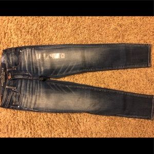 BRAND NEW AMERICAN EAGLE JEANS